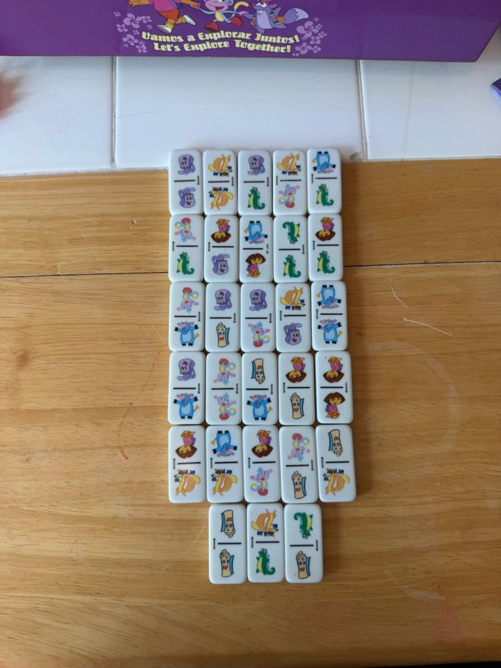 Vintage Y2K Dora the Explorer Game House- Checkers Dominos Bingo +  2006 Viacom - Picture 10 of 16